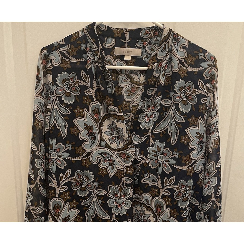 LOFT Blue Floral Paisley Tunic Top Women's S‎ Sheer Flowy Forest Career